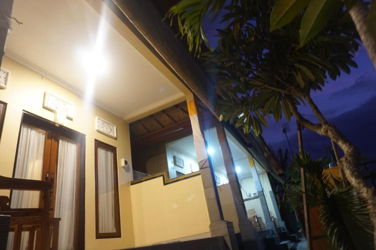 Balibal Bungalow Toyapakeh Экстерьер фото